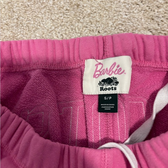 Barbie x Roots Small Sweatpants - Picture 3 of 6